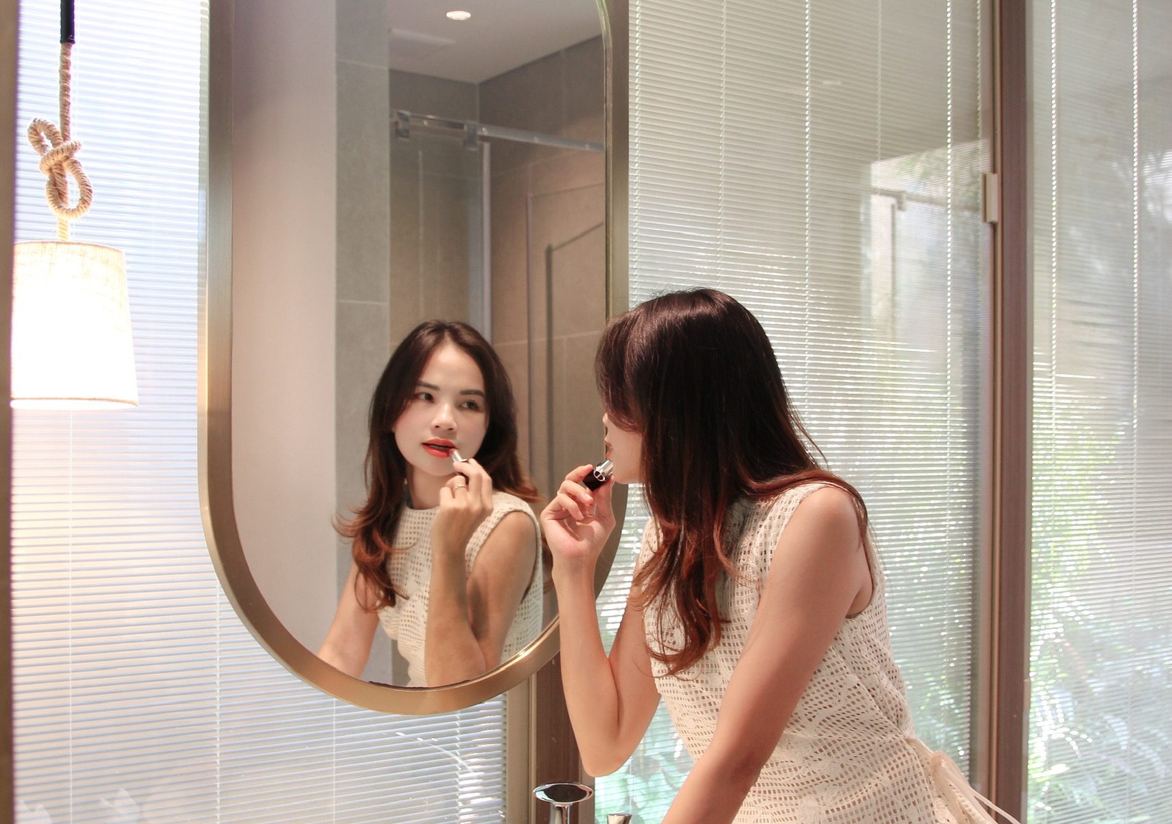 Chiến Lược Của Mẹ: Khi Sự Trưởng Thành Của Anna Nguyễn Trở Thành Di Sản Cho Con