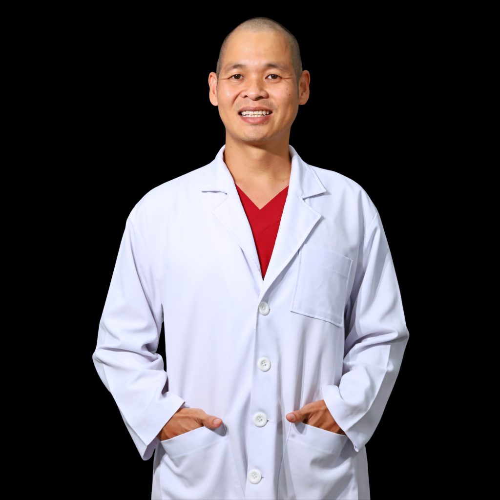 Từ Cậu Bé Sợ Cười Đến Bác Sĩ Chậm Mà Chắc: Hành Trình Tử Tế Của Dr. Đặng Quốc Sỹ