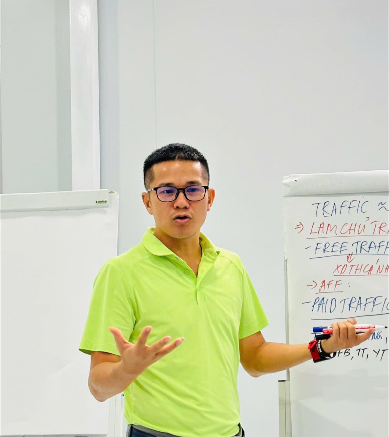 Nguyễn Hữu Tuyên